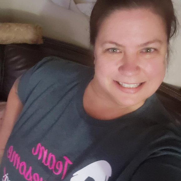 Meet your Posher, Sandra - Picture 2 of 8